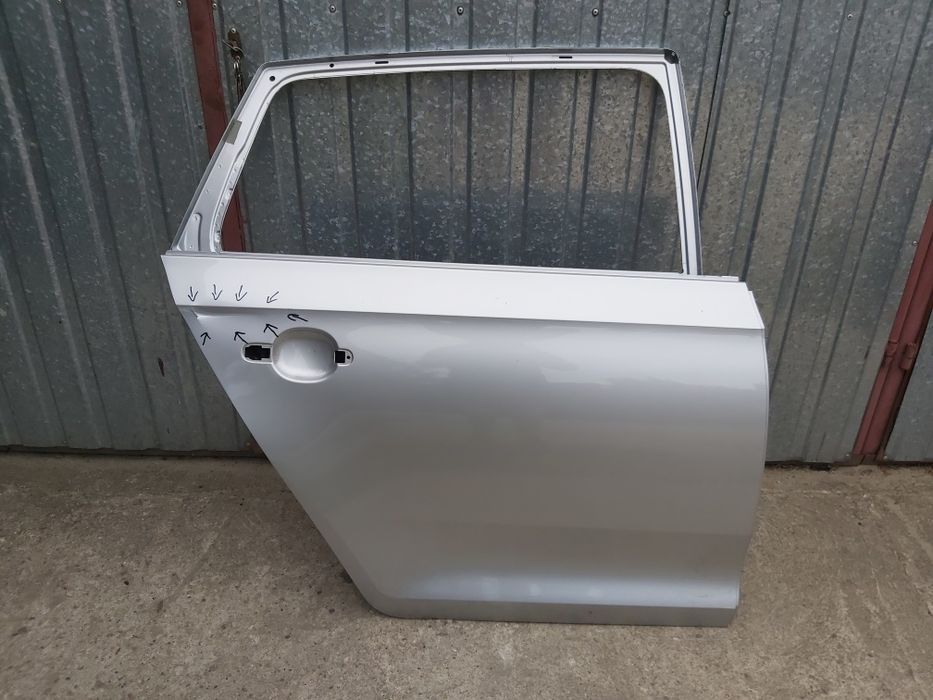 Drzwi prawy tył Skoda Rapid Spaceback 5JJ Oryginał