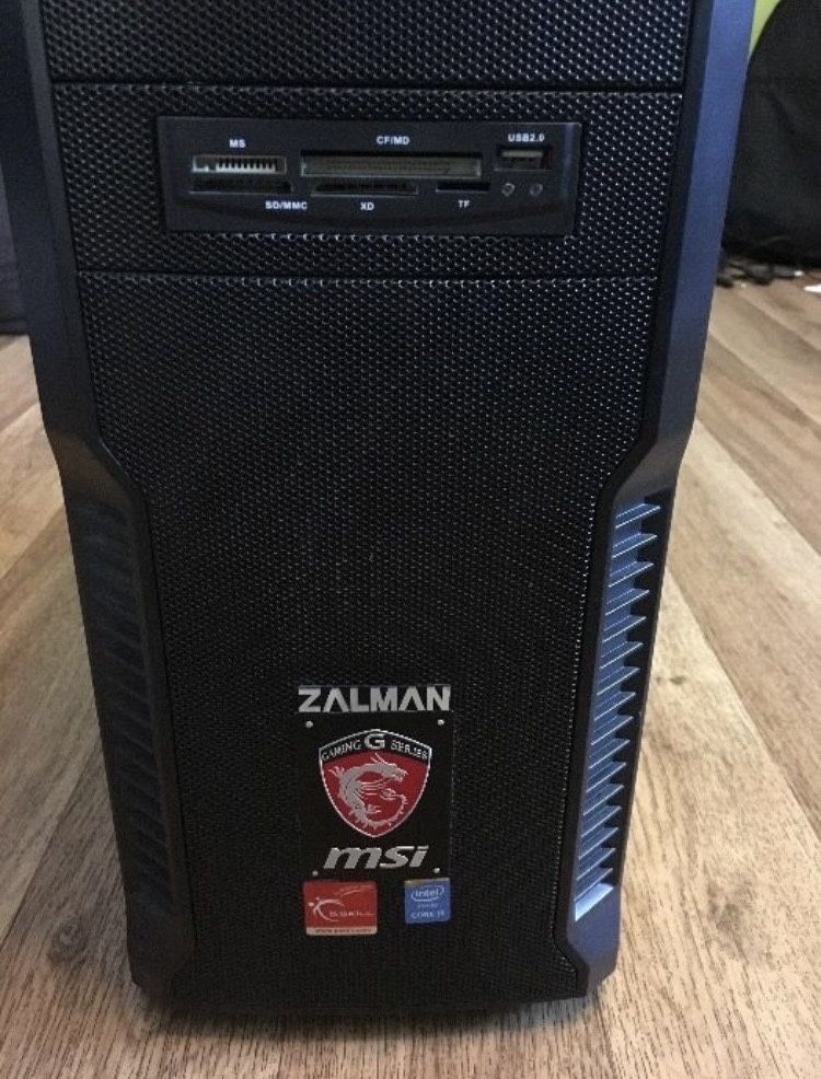 Komputer Gamingowy + Klawiatura Razer