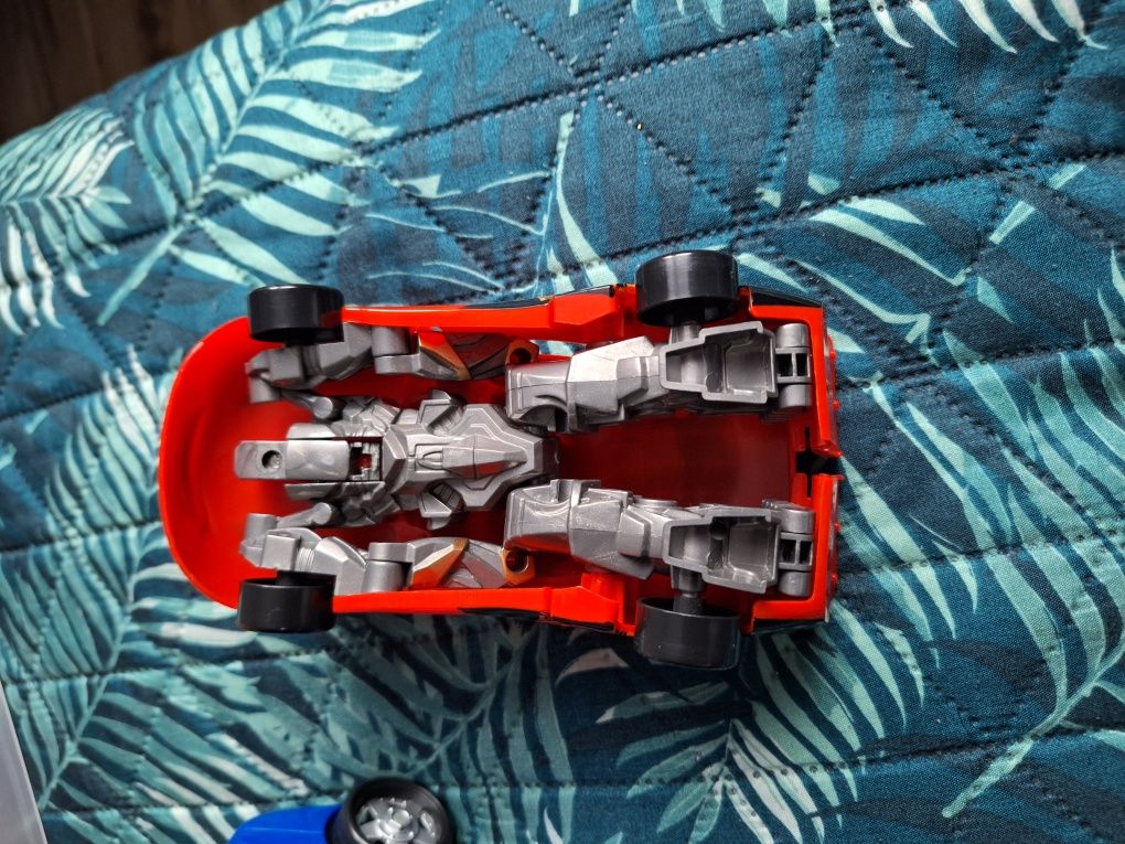 Auta transformersy