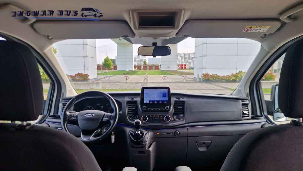 Wynajem busów 9 osobowych/ Wypożyczalnia samochodów/ Przewóz osób