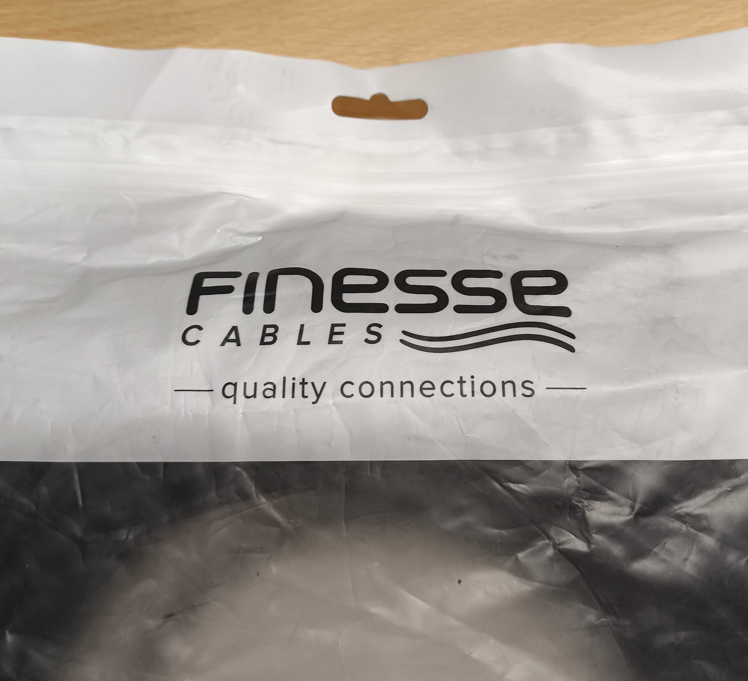 Finesse Cables V2.0 4K UHD kabel HDMI 20m czarny [2347]