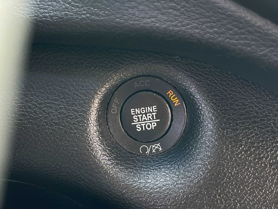 Jeep Cherokee 2021 бензин 3.2