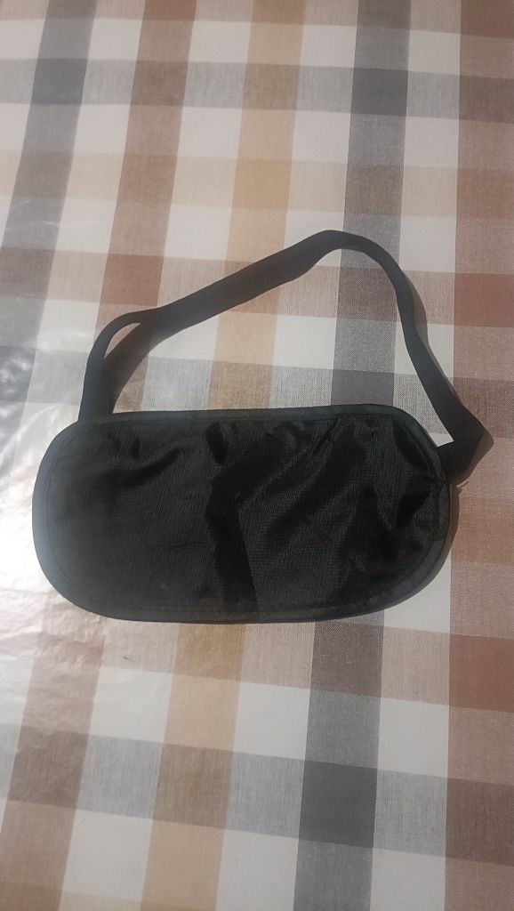 Bolsa cintura cor preta  elastico ( Portes grátis)