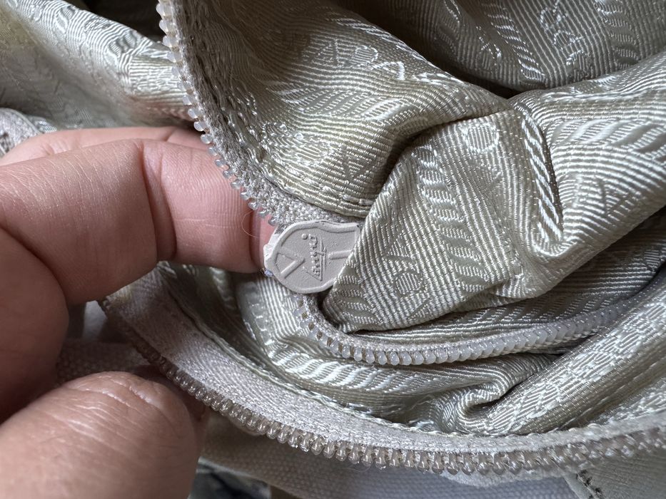 Сумка Prada оригінал!