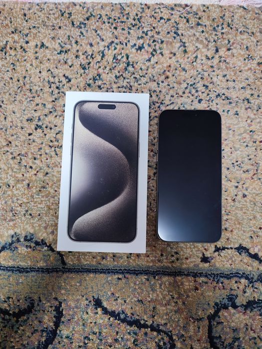 iPhone 15 pro max natural titanium 512GB