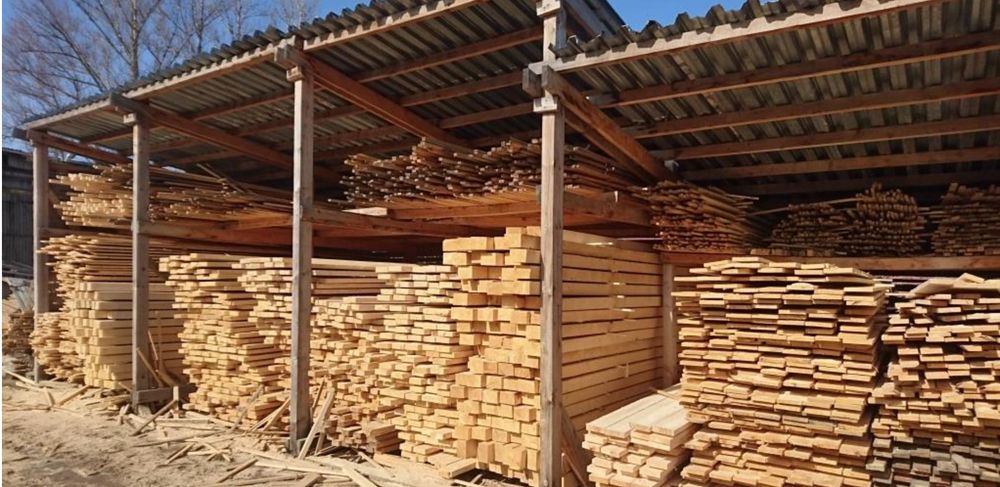 Дошка, брус, різні пиломатеріали та різні породи