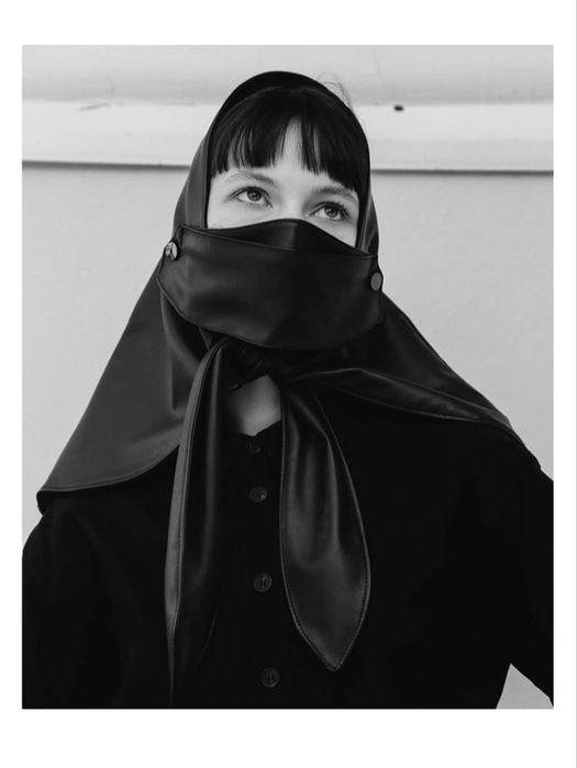 Шапка, Каптур Шкіряна