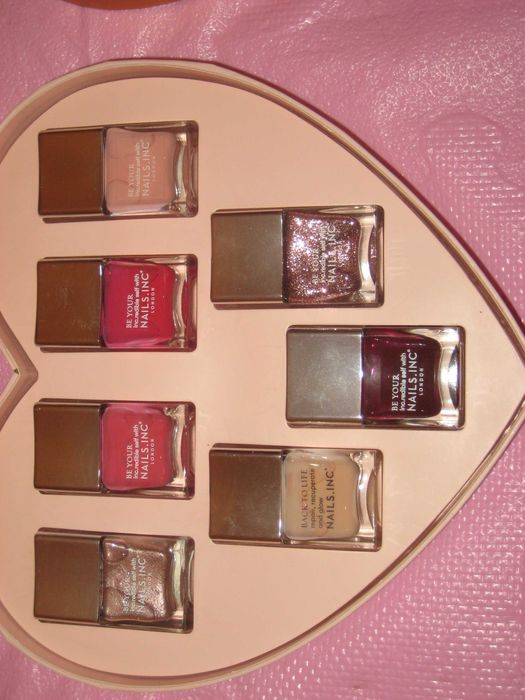 Подарочный набор Лак для ногтей NAILS INC London 14 мл "BE YOUR" BACK