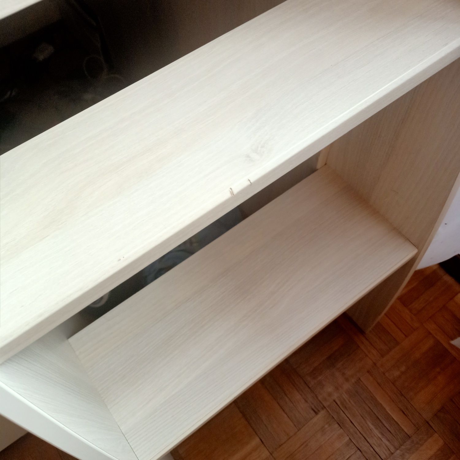 Cama com secretária e colchão