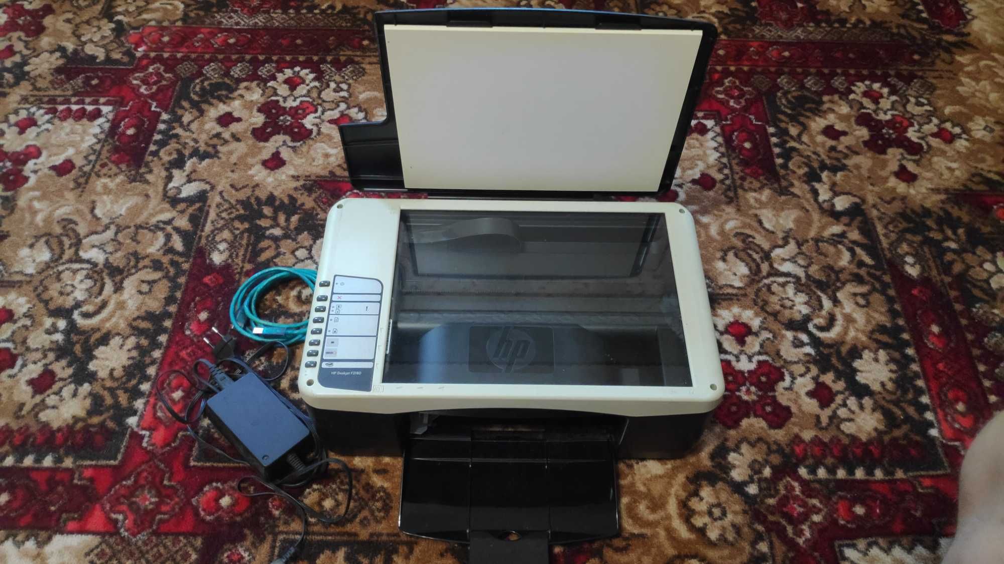Принтер МФУ HP CB595A