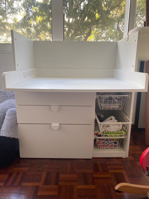 Trocador Ikea em bom estado