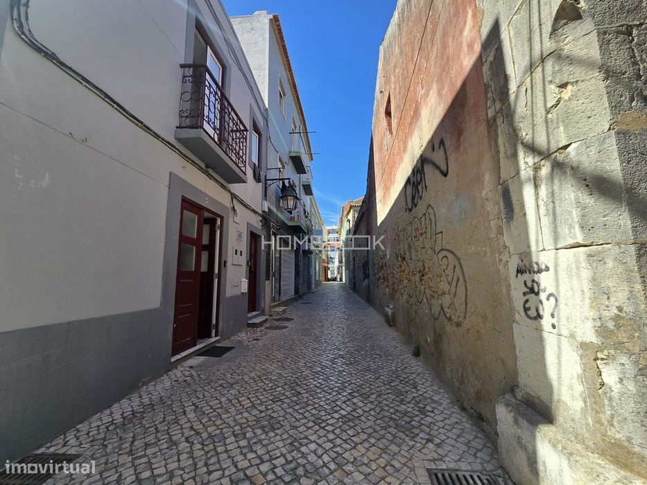 Prédio à Venda em Setúbal – Travessa da Carrança, nº 11 e 11A