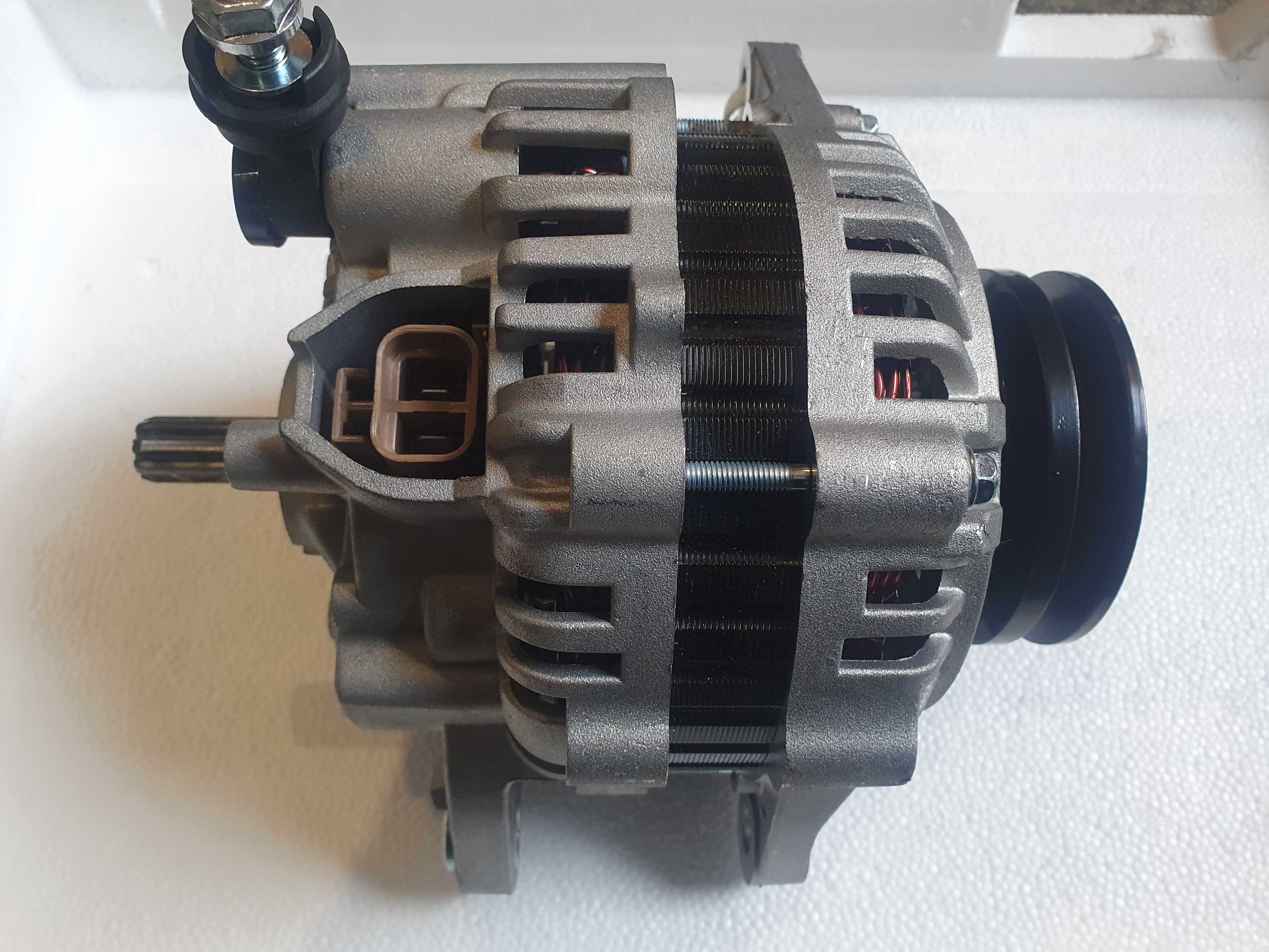 Alternator KIA HYUNDAI  STX100224  nowy