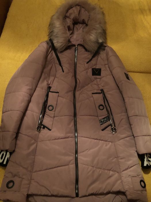 Жіноча куртка