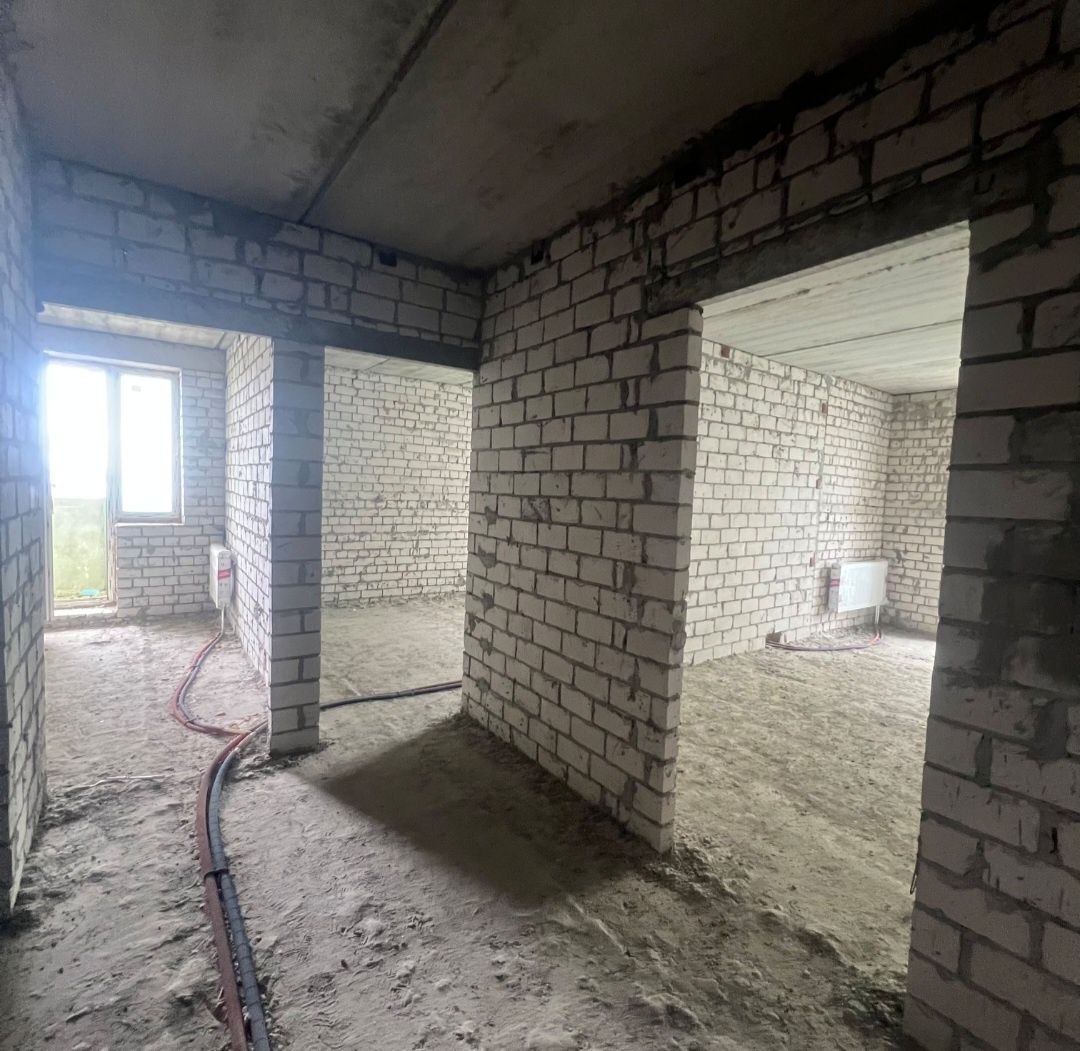 Продам 2х кв.70м2,ЖК Рогатинский, м.Центральный рынок, ул.Клочковская