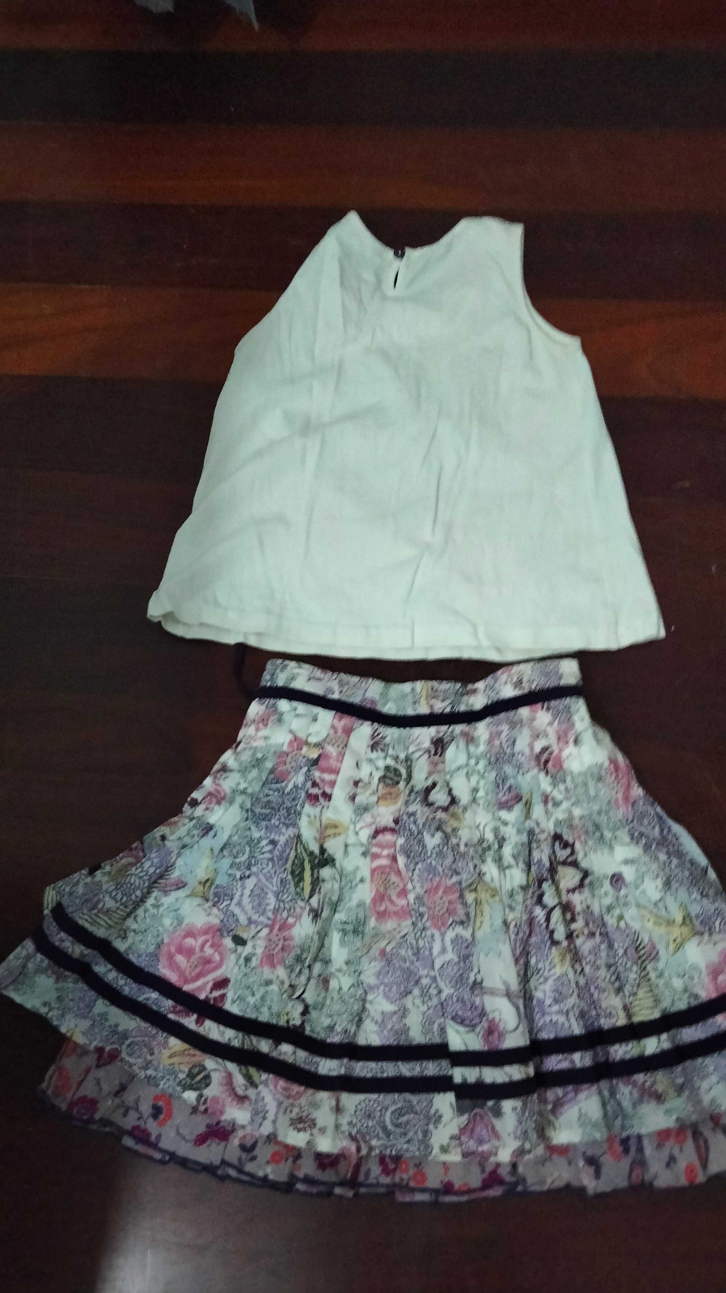 Conjunto saia e blusa ( 8 anos )