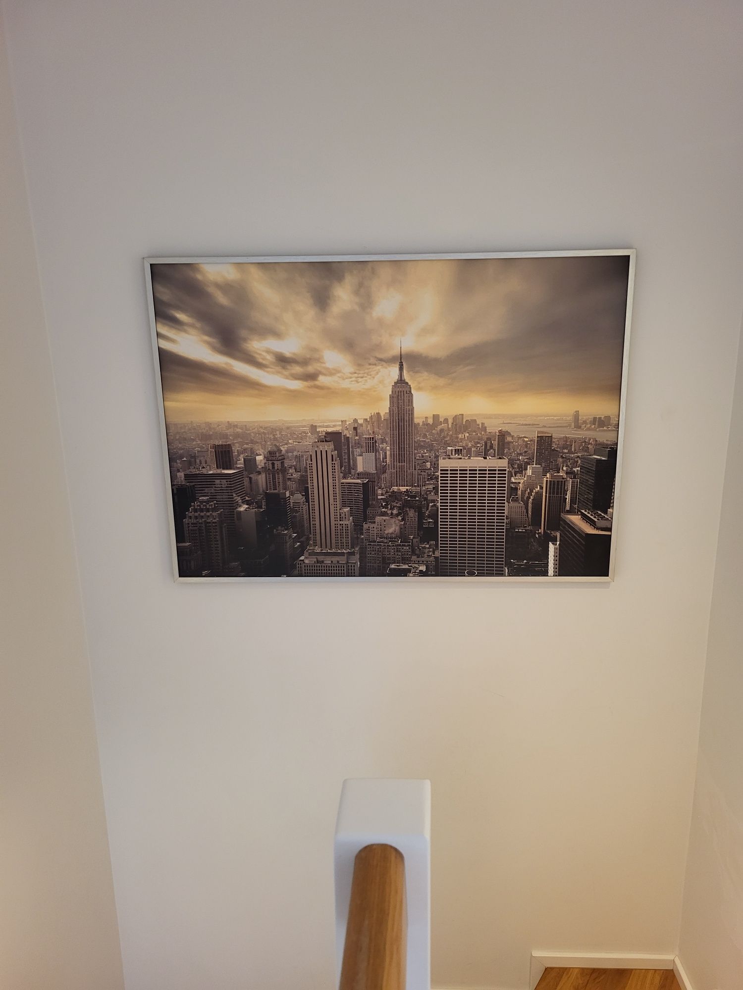 Obraz z ramą IKEA Manhattan 140x100 cm.
