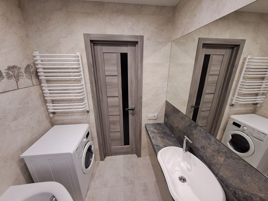 Андріївський БЕЗПЕРЕБІЙНИЙ Wi-fi, гаряча вода,  квартира подобово