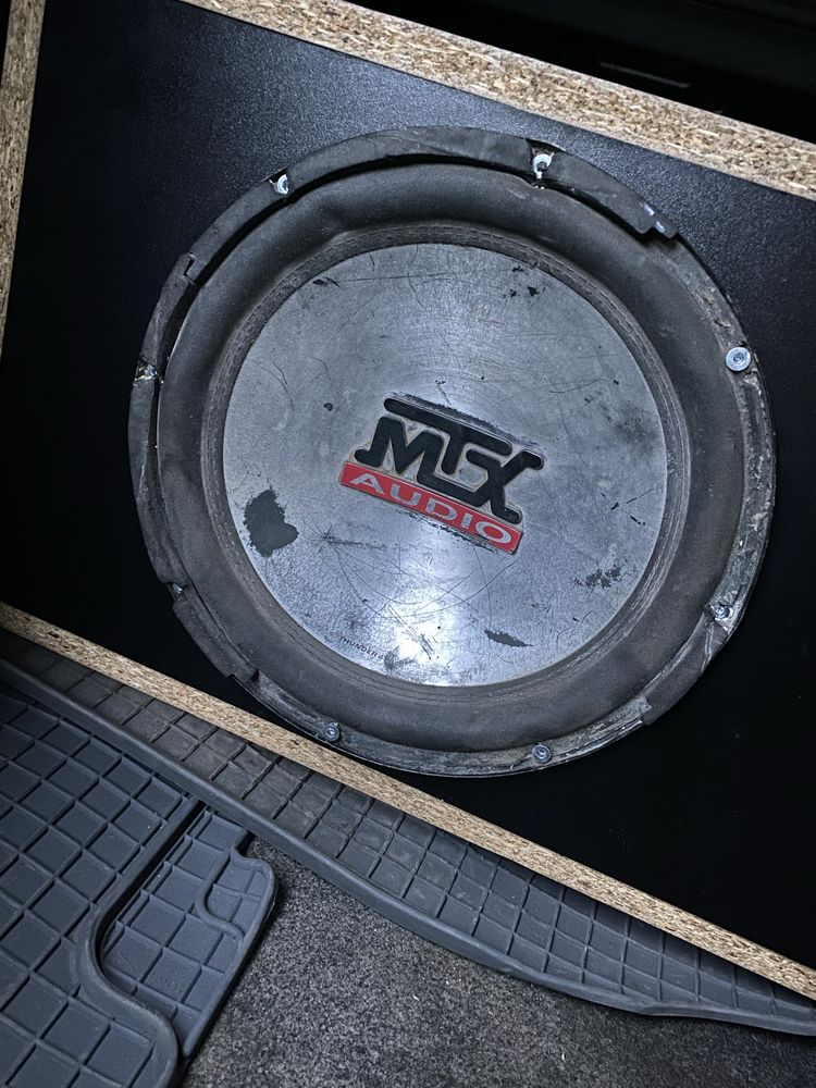 MTX audio сабвуфер