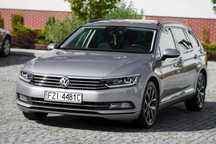 Volkswagen Passat 2.0 TDI 150 KM * 2019 rok * Kamera * 165 000 km * Prywatnie