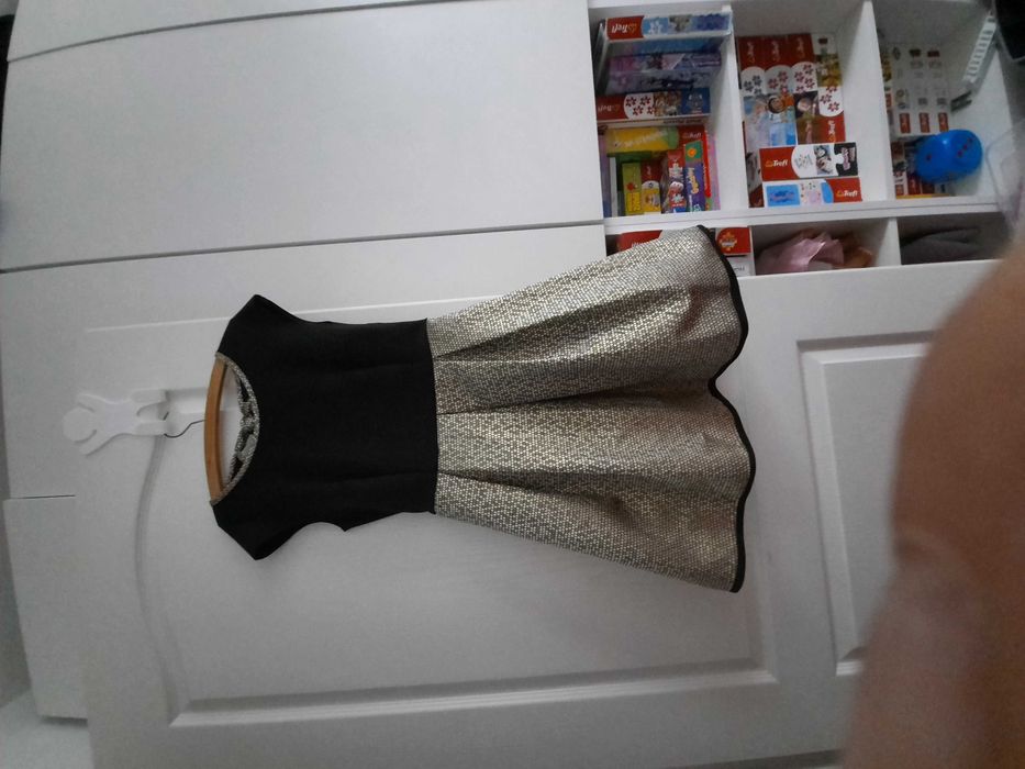 Elegancka sukienka, sylwestra, karnawał