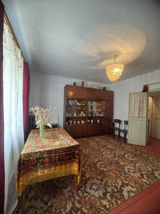 && 2 кімнатна квартира в Ізяслові