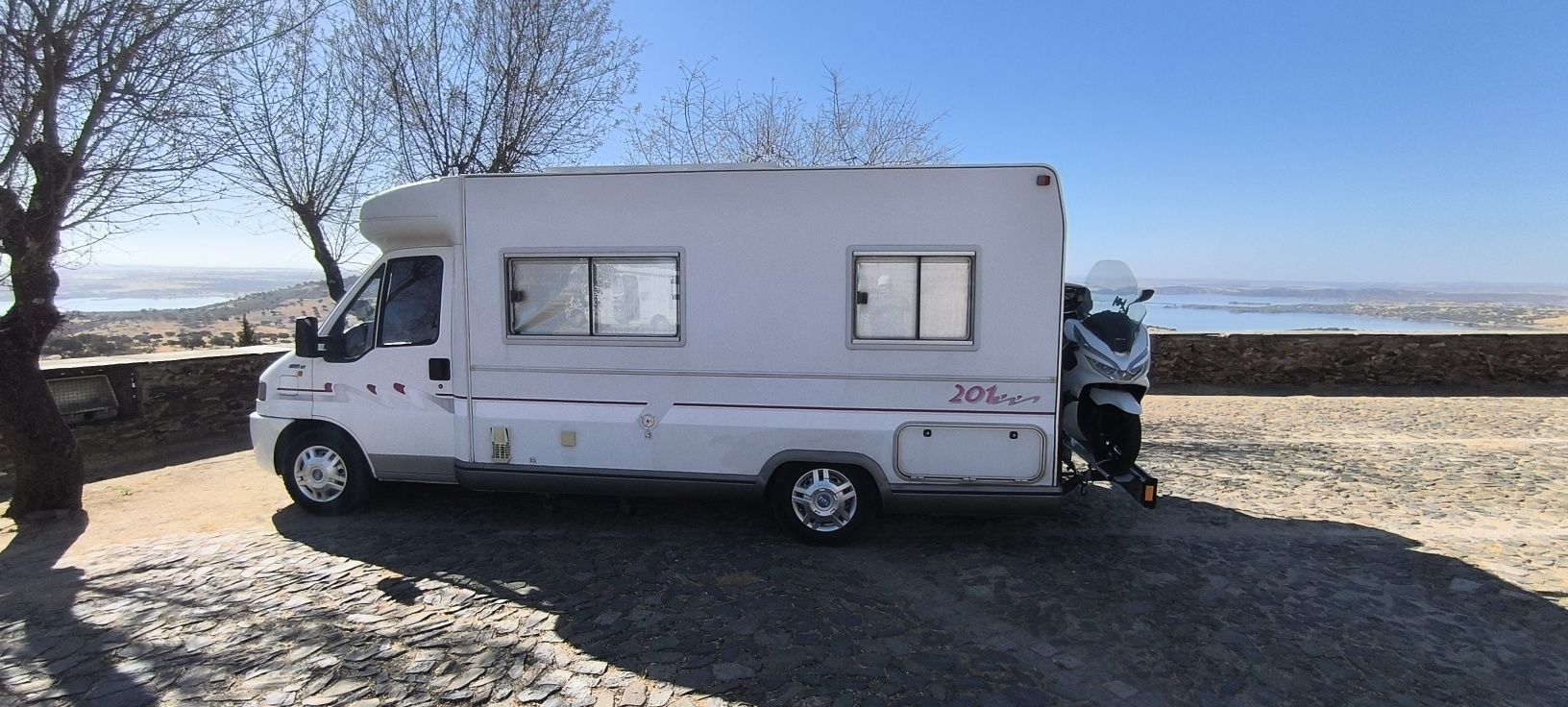 Autocaravana perfilada Fiat 2.5 TDI cat
