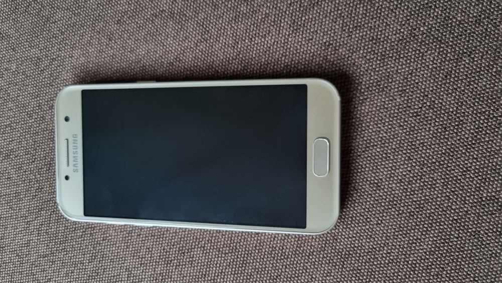 Samsung Galaxy A3 2017