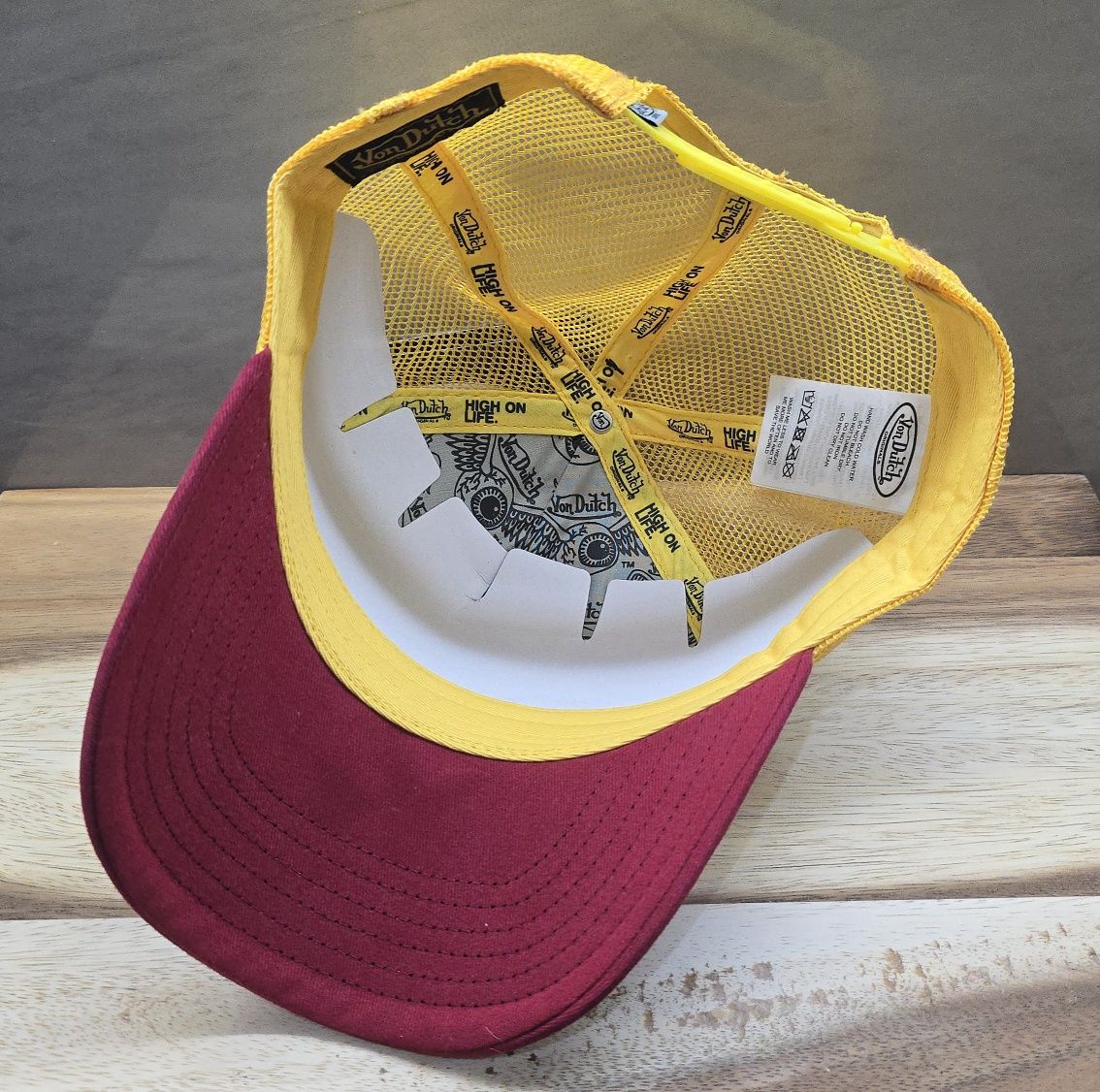 Oryginalna czapka z daszkiem Von Dutch Trucker Boston