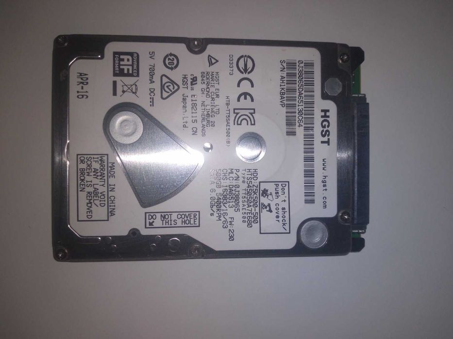 Жесткий диск для ноутбука  Hitachi 500GB в хорошем состоянии