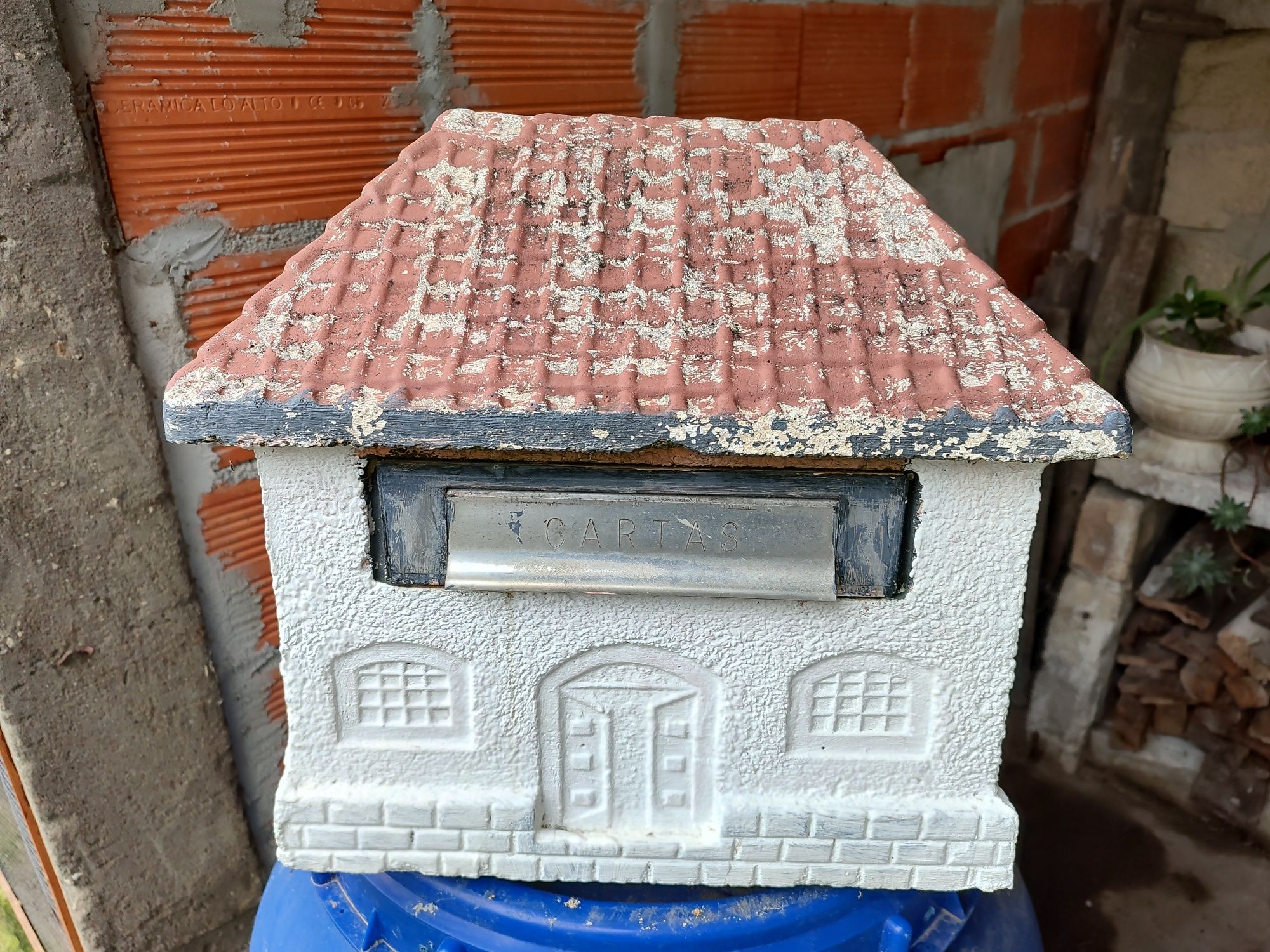 Vendo caixa de correio