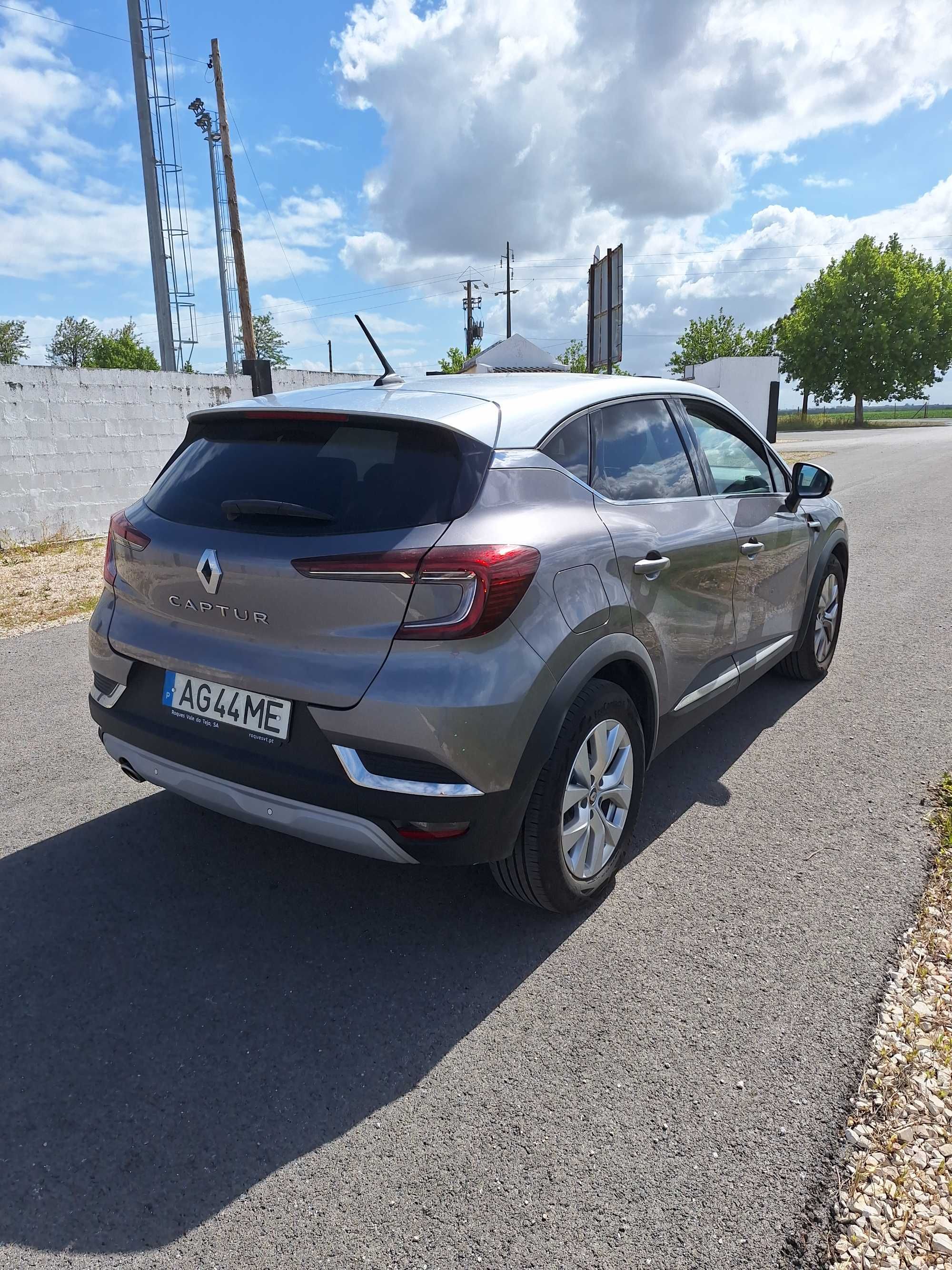 Renault Captur 1.3 Intense 140cv EDC