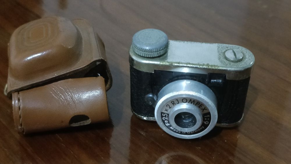 Máquina fotográfica anos 50