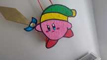 Piniata kirby z mieczykiem 35cm