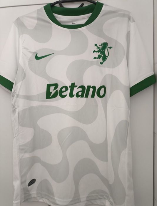 Camisola Sporting Branca