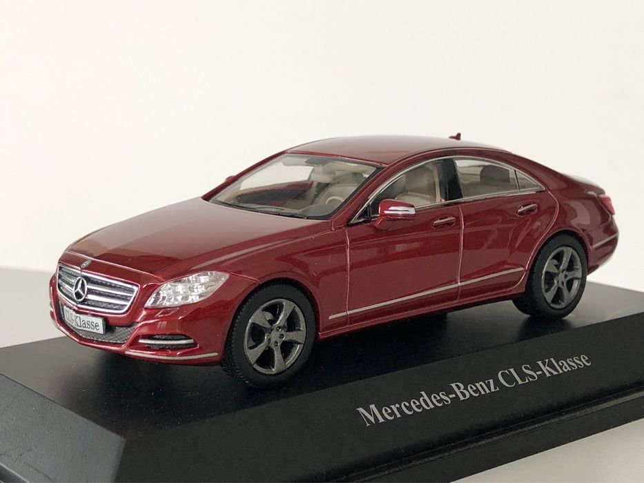 Розпродаж колекціі 1:43 - Schuco Mercedes, BMW, Lamborghini, Aston