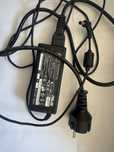 Oryginalna ładowarka ASUS 19V 3.42A 65W (w świetnym stanie)