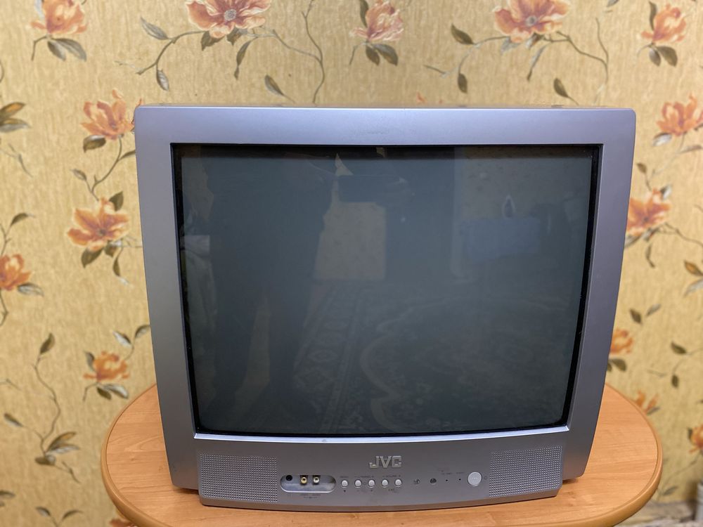 Телевизор JVC AV-2115EE. Япония