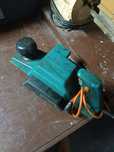 Strug elektryczny Black & Decker