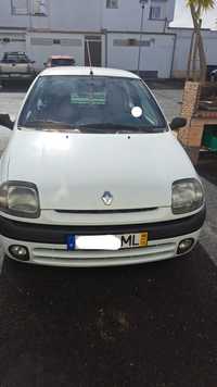 Renault clio 2  comercial