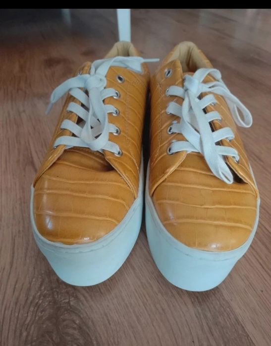 Buty na platformie ekoskóra r.38,5 wiosna lato asos
