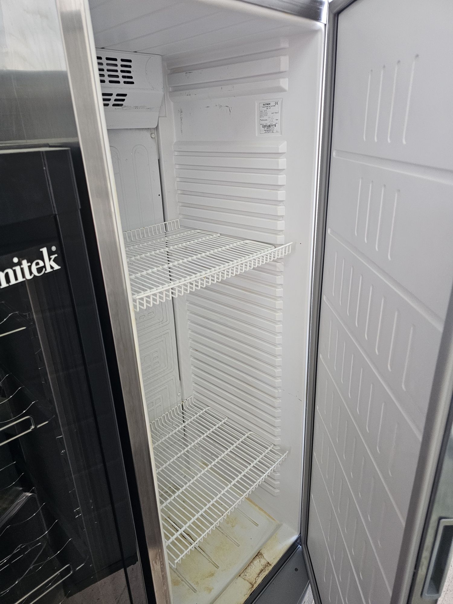 Armário refrigerado porta inox