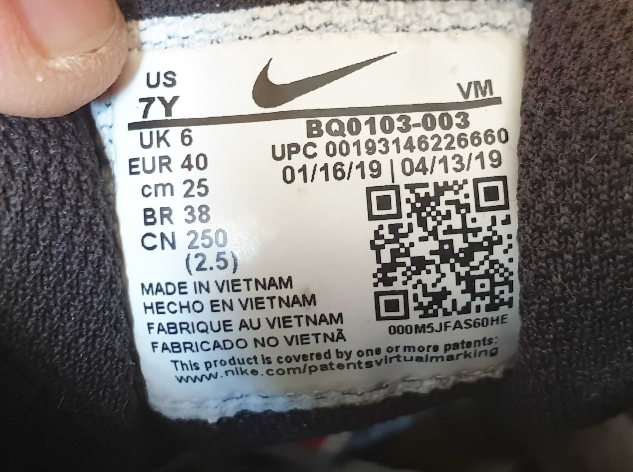 Oryginalne męskie buty Nike Air Max 27C React rozm.40