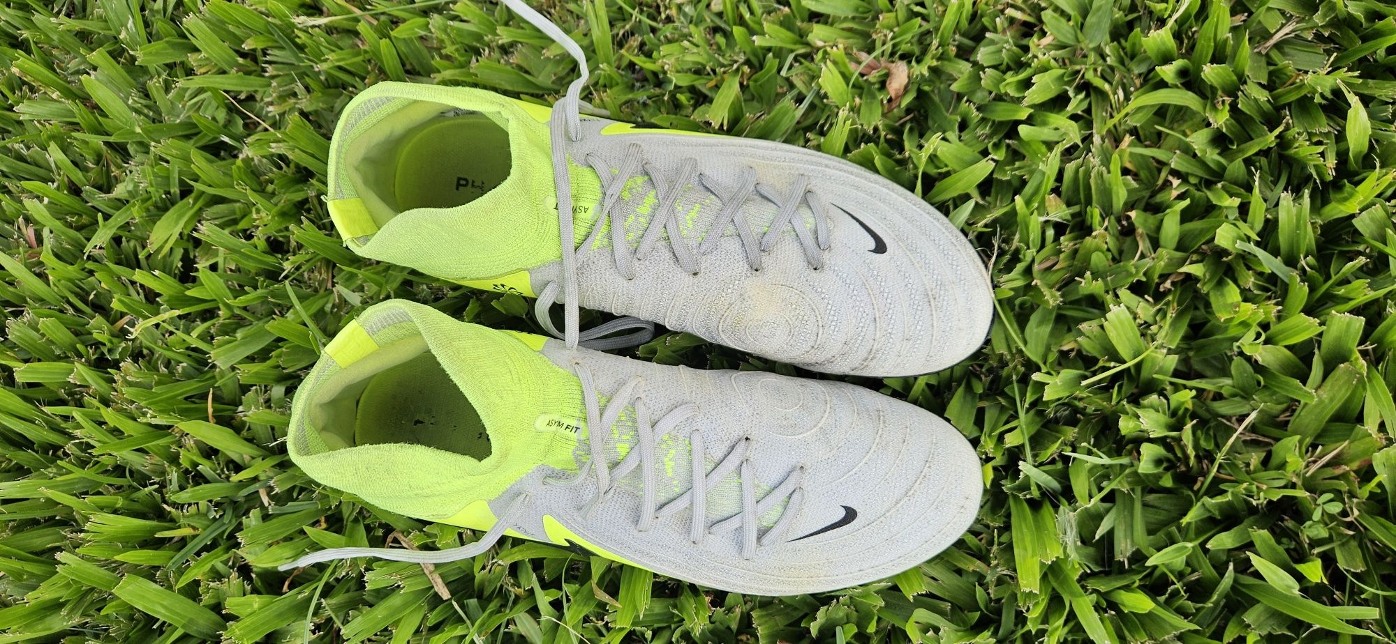 Chuteiras Nike Phantom Luna Pro