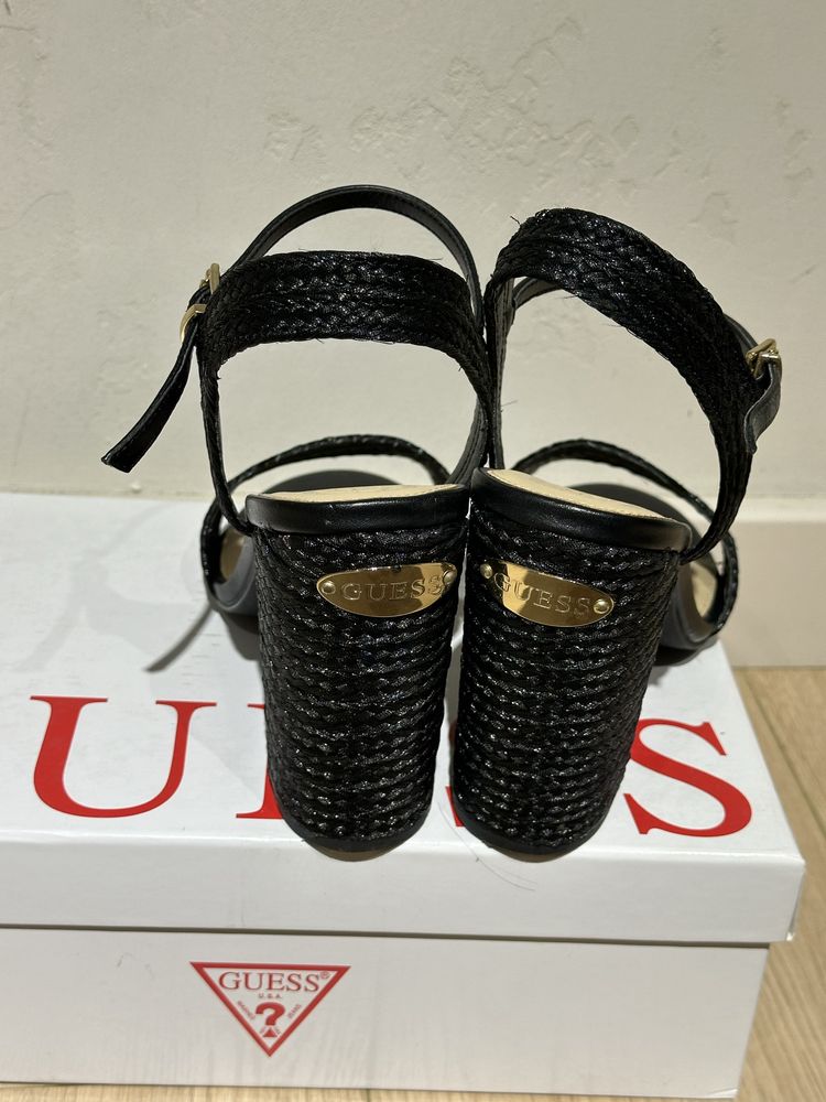 Босоножки на каблуке guess оригинал 39-40