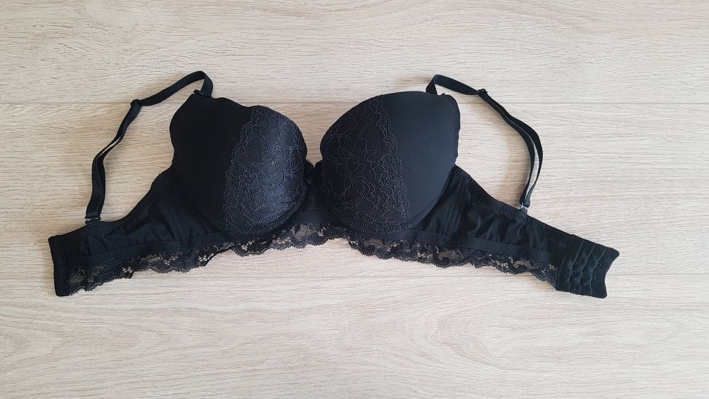 Biustonosz push-up Nipplex Cristina rozm. 70F