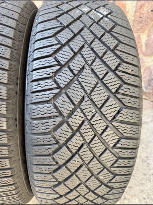 235 55 r19 vikingcontact 7 continenral