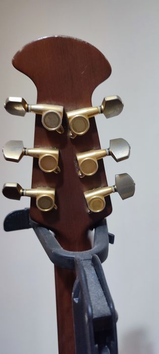 Guitarra Ovation Celebrity de Luxe cs247