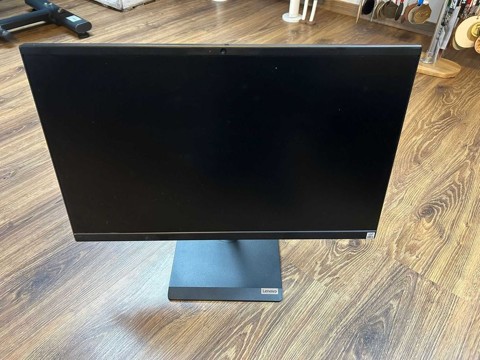 Komputer Lenovo AiO V30a-24IIL - i5, 8GB RAM, 256GB SSD, W11PRO