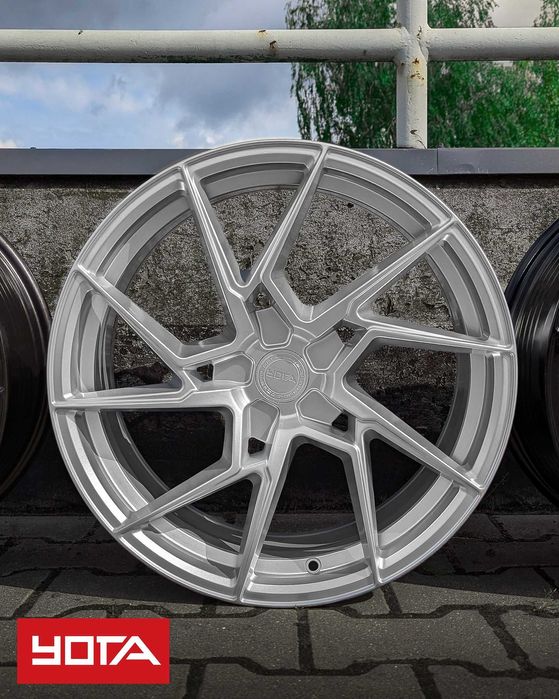 YOTA YP2 18 cali 5x112 8.5j Srebrne 5X120 5X108 BMW VW Seat Audi Merc